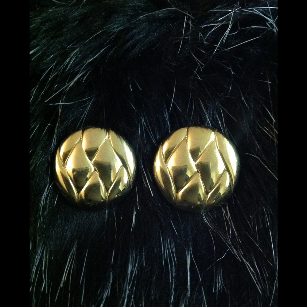 5/$20 VINTAGE EARRINGS